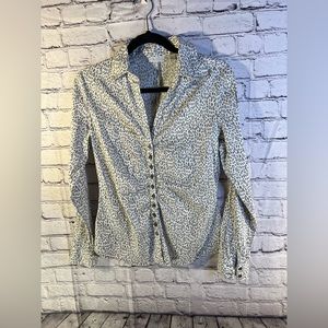 New York and Co.  Ladies animal print  button down shirt. Size Medium.